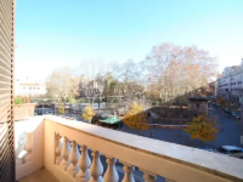 Dada Suites Hôtels à proximité de : Colisée