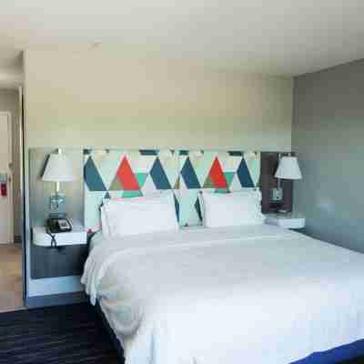 Hampton Inn & Suites Ankeny Rooms