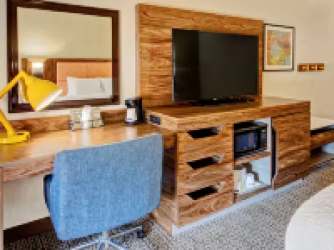 希爾頓歡朋酒店-範布倫 克勞福德縣酒店