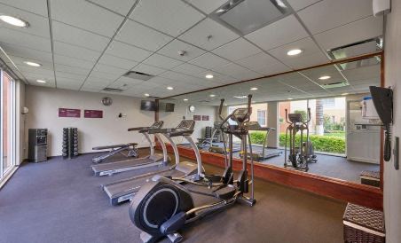 Sierra Suites by HP Hotels - Housity