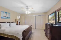 Tranquil Tumbleweed Close to Skiing & More! Hotels near Village Toys