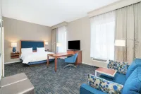 Hampton Inn & Suites Newburgh - Stewart Airport