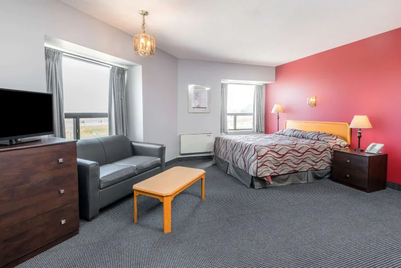 슈퍼 8 바이 윈덤 마운트 호프 헤밀턴 인터내셔널 에어포트 온