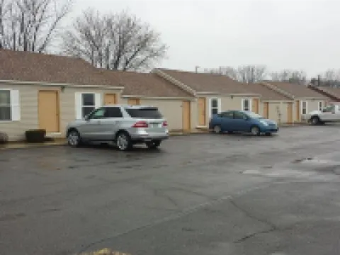 Rodeway Inn & Suites Hotels in Austin