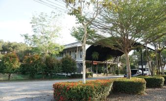 Grand Forest Hotel