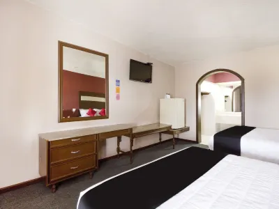 Hotel la Fuente, Saltillo Các khách sạn ở Saltillo