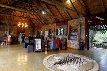 Shayamoya Lodge Отели в г. Zululand DC