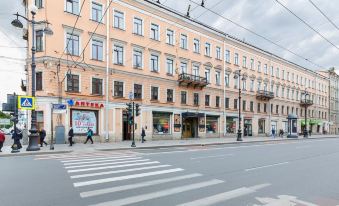 Kentron Hotel