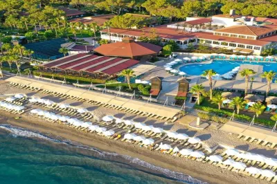 Crystal Flora Beach Resort - Ultimate All Inclusive Hotel di Goynuk Mahallesi