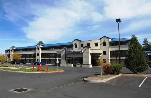 舒格洛夫山汽車旅館