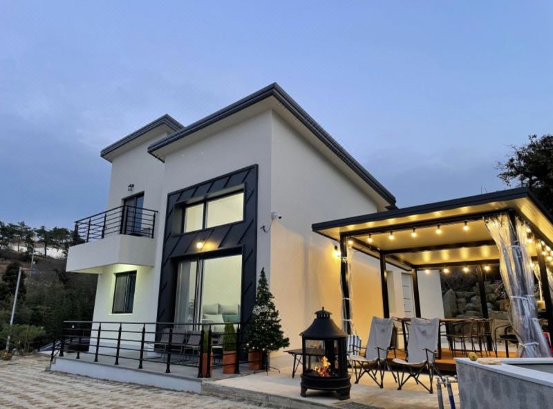 여수 스테이105펜션