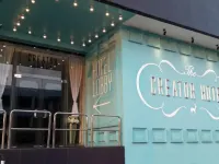 크리애이터 호텔 Sekolah Kebangsaan Putra Utama 주변 호텔