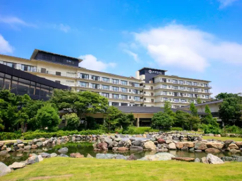 Yamashiro Onsen Miyabi No Yado Kaga Hyakumangoku