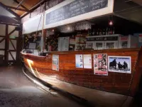 Anchorage Seafront Hotel - Quầy Bar