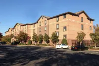 Extended Stay America Select Suites - Atlanta - Vinings فنادق في Vinings