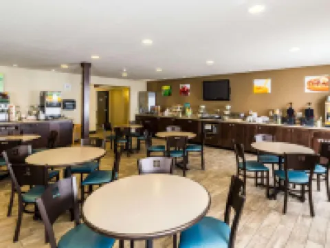 Days Inn by Wyndham Grand Forks Columbia Mall Hotels in Grand Forks
