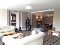 Newton House Hotels in Clifton and Compton