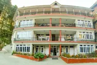 Pine Grove Hotel dekat Wild World Adventure