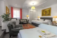 Hotel Adler - 3 ดาว