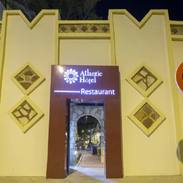 Atlantic Hotel Agadir Отели рядом с достопримечательностью «Пляж д'Агадир»