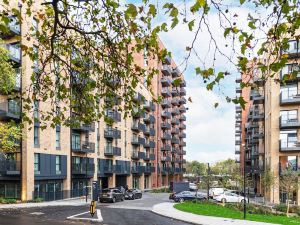 Stayo Apartments Barking Wharf