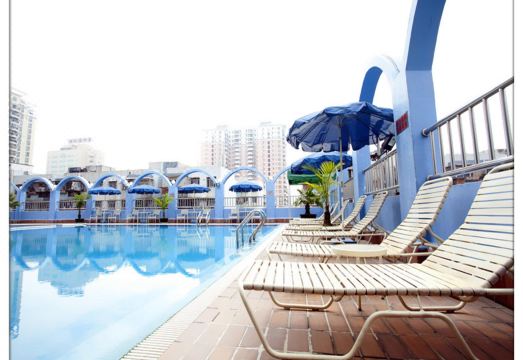 노블 배지 호텔