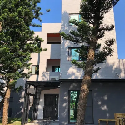 Araucaria Residence Hotels near Kueibishan