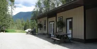 Evergreen Motel Hotels in Coram