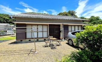 Vacation Rentals -un-