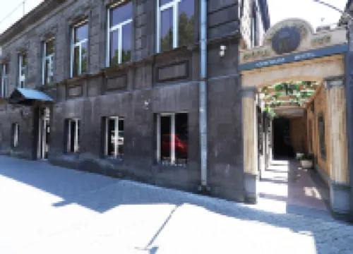 Hotel Tigran Mets Yerevan Hotels in 