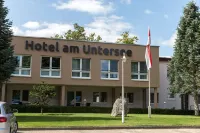 Hotel am Untersee Hotel dekat Kutschenmuseum Neustadt Dosse