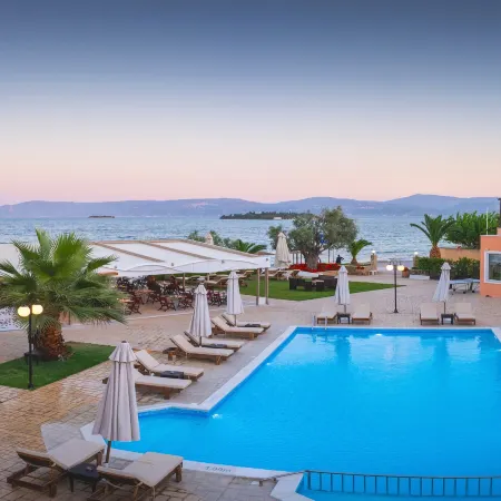 Avantis Suites Hotel