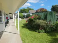 Colonial Court Motel