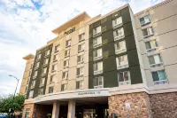 Fairfield Inn & Suites San Antonio Alamo Plaza/Convention Center Hotels in San Antonio