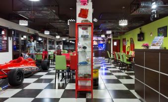 Enzo Hotels Pont-A-Mousson by Kyriad Direct