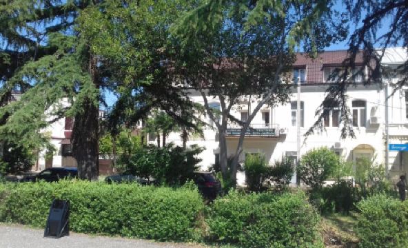 Dioskuriya Guest House - Housity