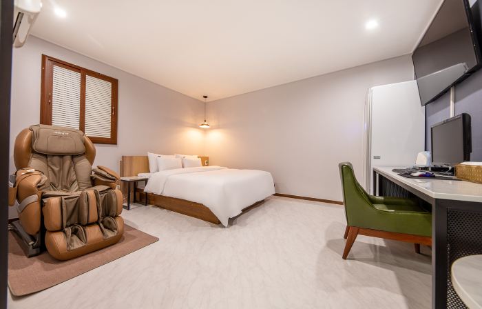 Jecheon Cats Hotel