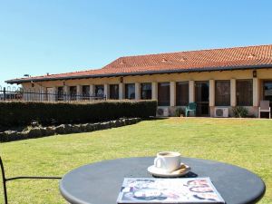 Banksia Motel