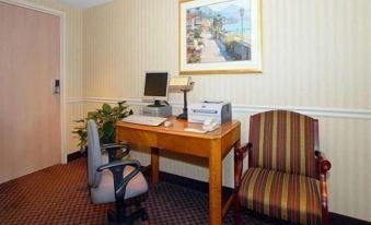 Travelers Inn