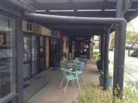 Stables Boutique Motel Hôtels à proximité de : The Seasonal Garden Cafe