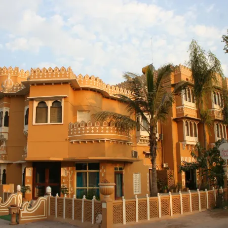 Hotel Pratap Palace