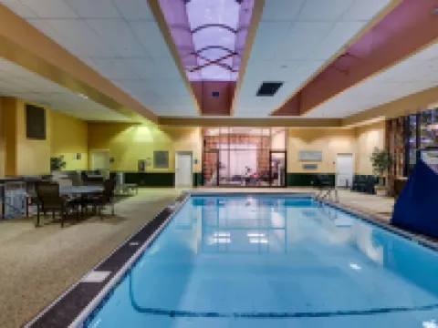 ハンプトン イン ピッツバーグ / モンロービル モンロービルのホテル