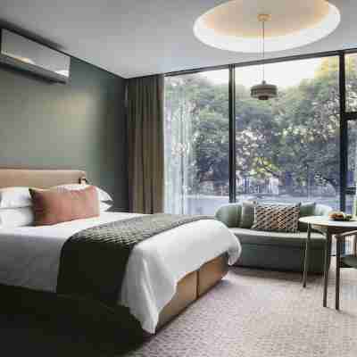 Home Suite Hotels Rosebank Rooms