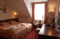 Komorni Hurka Hoteles cerca de Cvičák Cheb, ZKO Cheb - 252