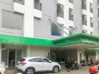 RedLiving Apartemen Green Lake View Ciputat - Pelangi Rooms 1 Tower E Hotel dekat UNPAM Witana Harja