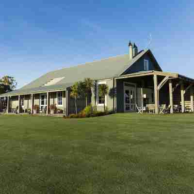 Rosewood Cape Kidnappers Hotel Exterior