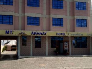 MT Ararat Hotel