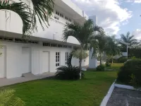 Sea Shell Palms, Ocho Rios Hotels near Charles Town church of God