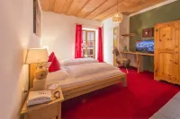Hotel Gamshof Hotels near Evangelische Christuskirche Kitzbühe
