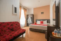 RedDoorz @ Batam Center 2 Hotels in Bengkong